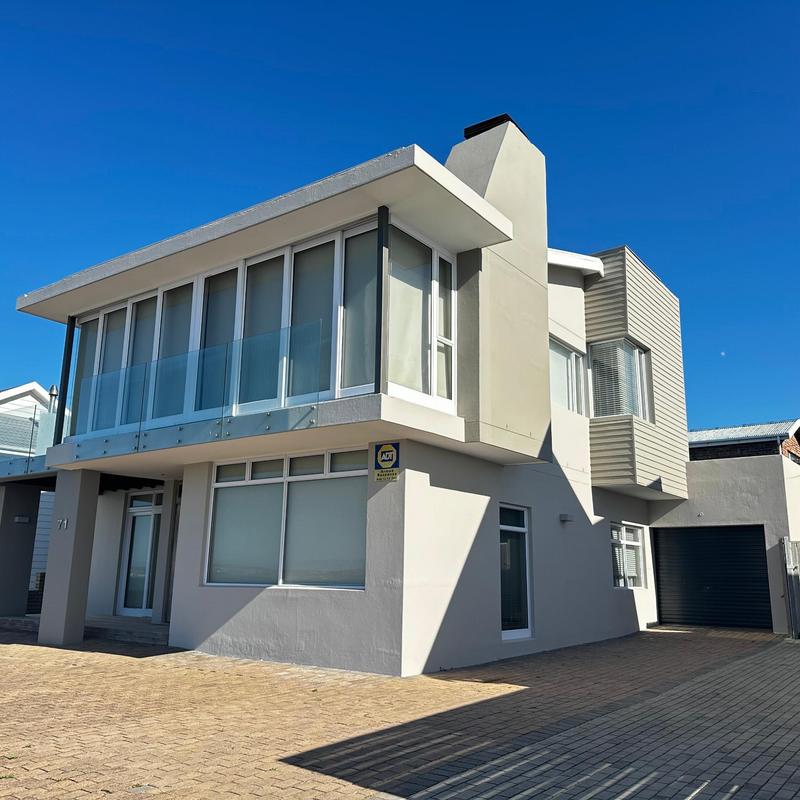 5 Bedroom Property for Sale in Tergniet Western Cape